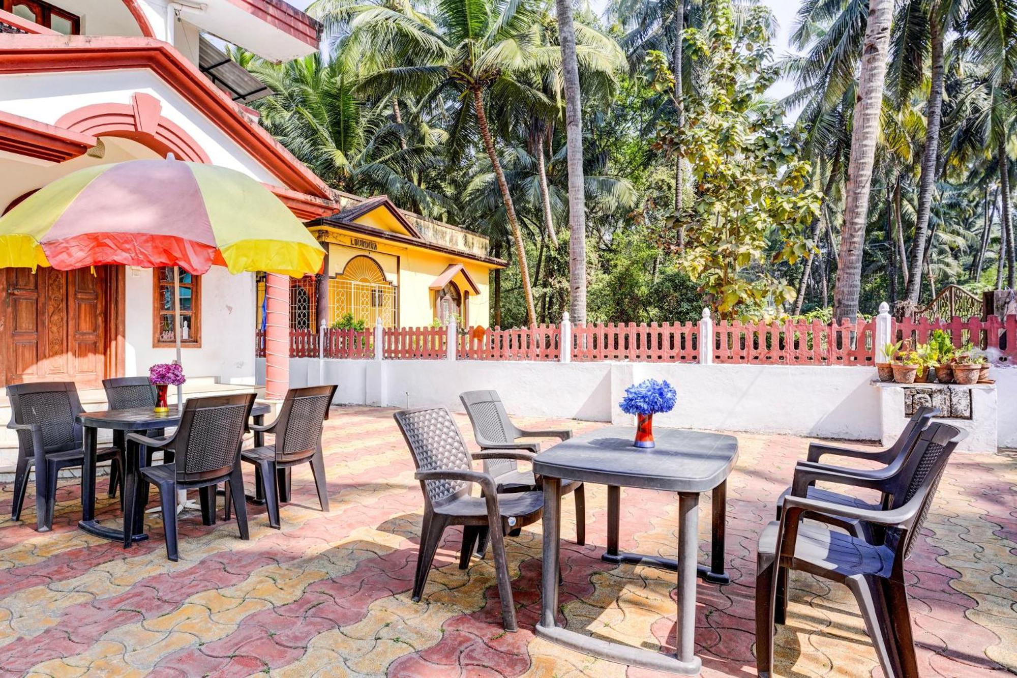 Oyo Flagship Triple Beach Guest House Benaulim Exteriér fotografie