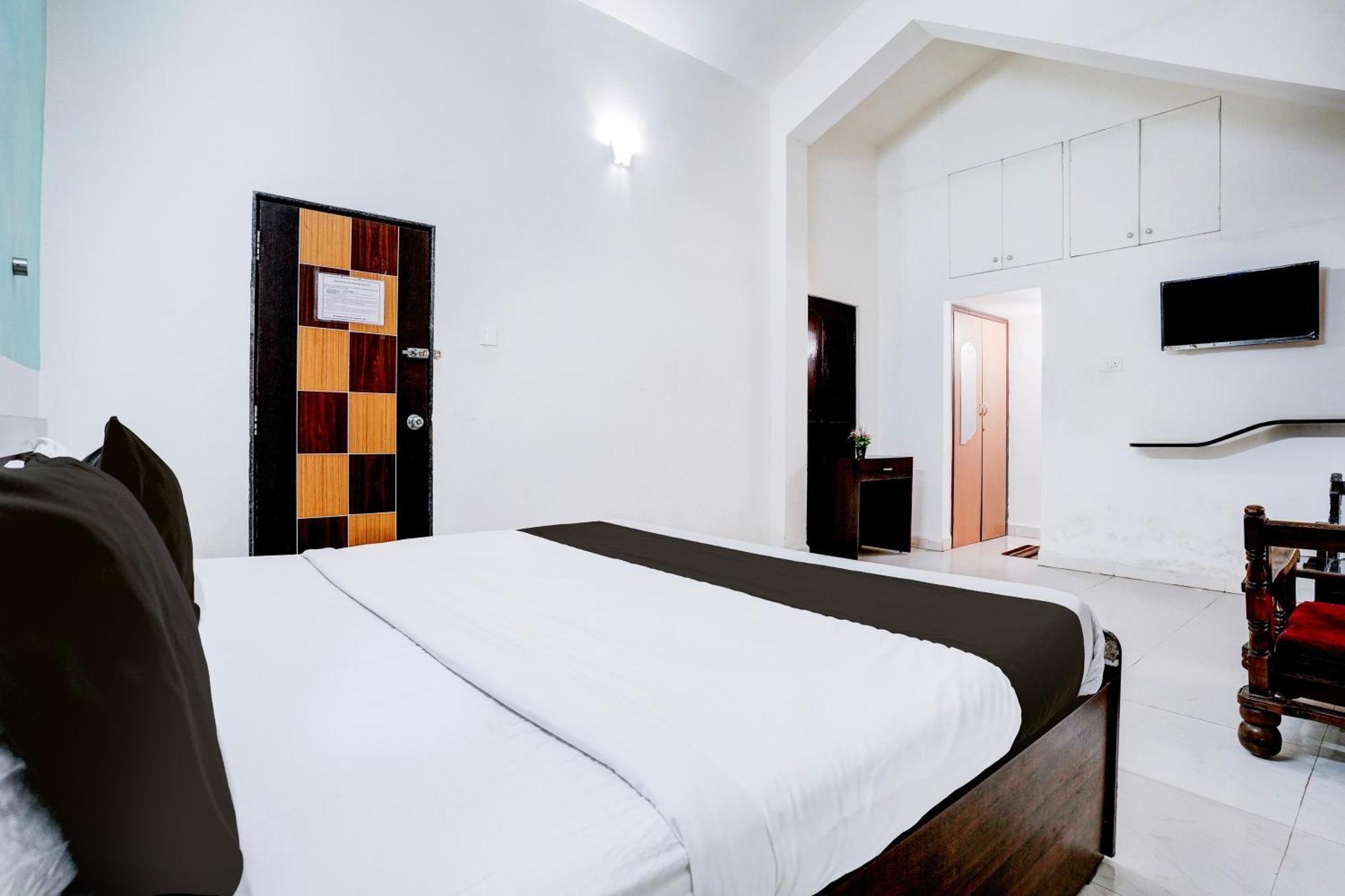 Oyo Flagship Triple Beach Guest House Benaulim Exteriér fotografie