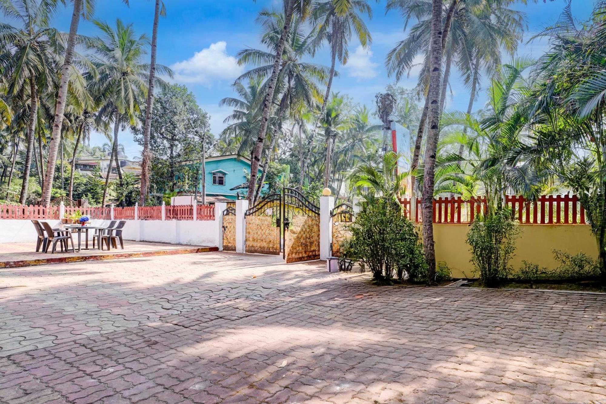 Oyo Flagship Triple Beach Guest House Benaulim Exteriér fotografie